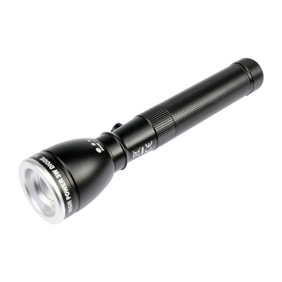 Elemes zseblámpa CREE LED-es fém fekete állítható fókusszal YATO Elemes zseblámpa CREE LED-es fém fekete állítható fókusszal YATO